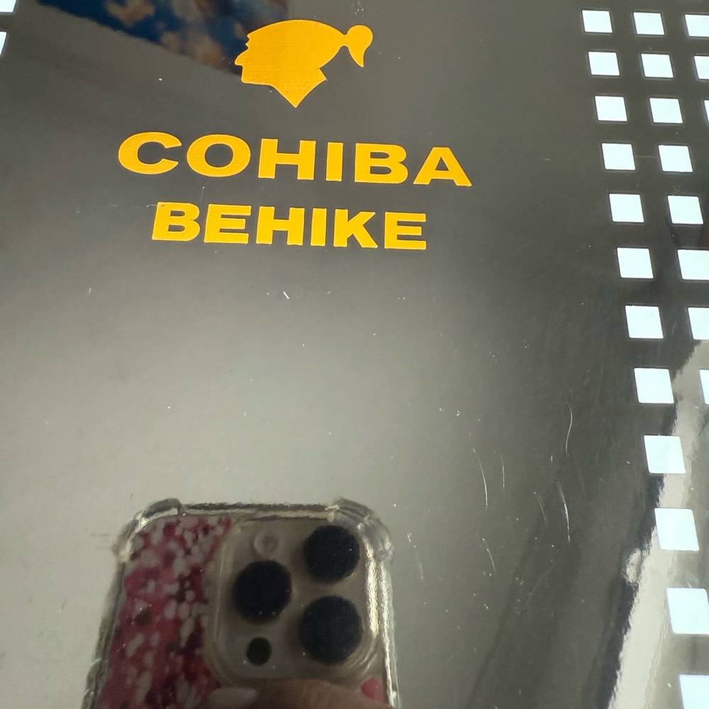 Cohiba Behike humidor Cigar Box BHK56 - Picture 12 of 13
